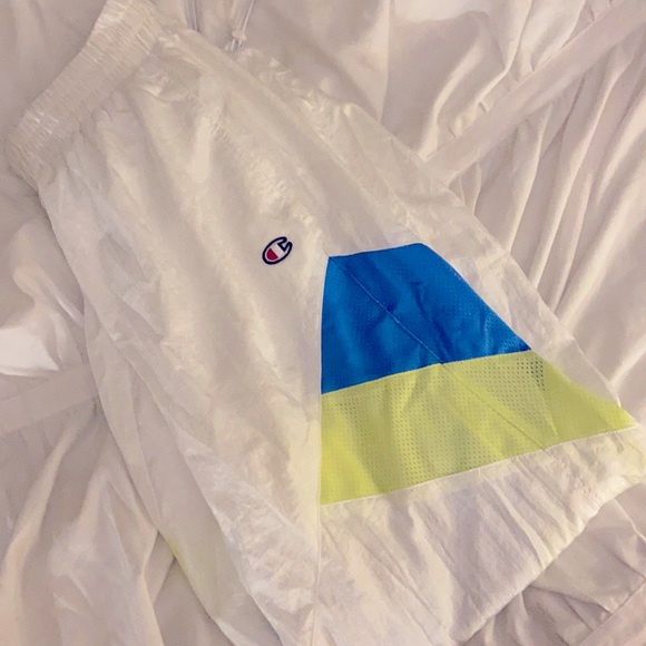 Champion swishy joggers - Picture 3 of 3